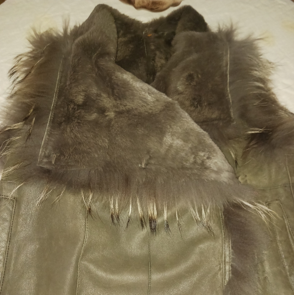 Yves Salomon Gray Fur-Trimmed Vest